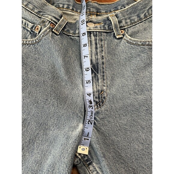 LEVI’S Vintage Y2K 550 Women’s Size 30 Regular Fit Denim Jean Shorts 8" Inseam - Picture 5 of 8